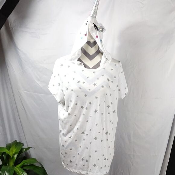 Unicorn Hoodie - Picture 2 of 9